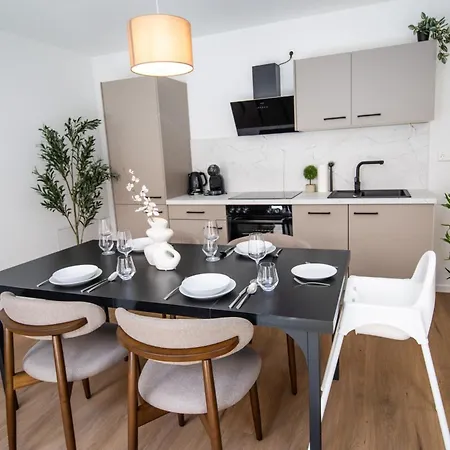Ruhig Und Stillvoll, Naehe Europa Park, A5, Strassburg Apartament
